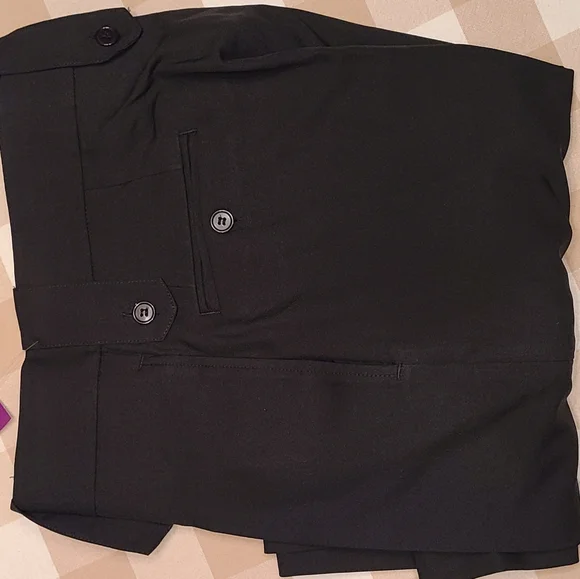 Pants - Picture 4 of 7